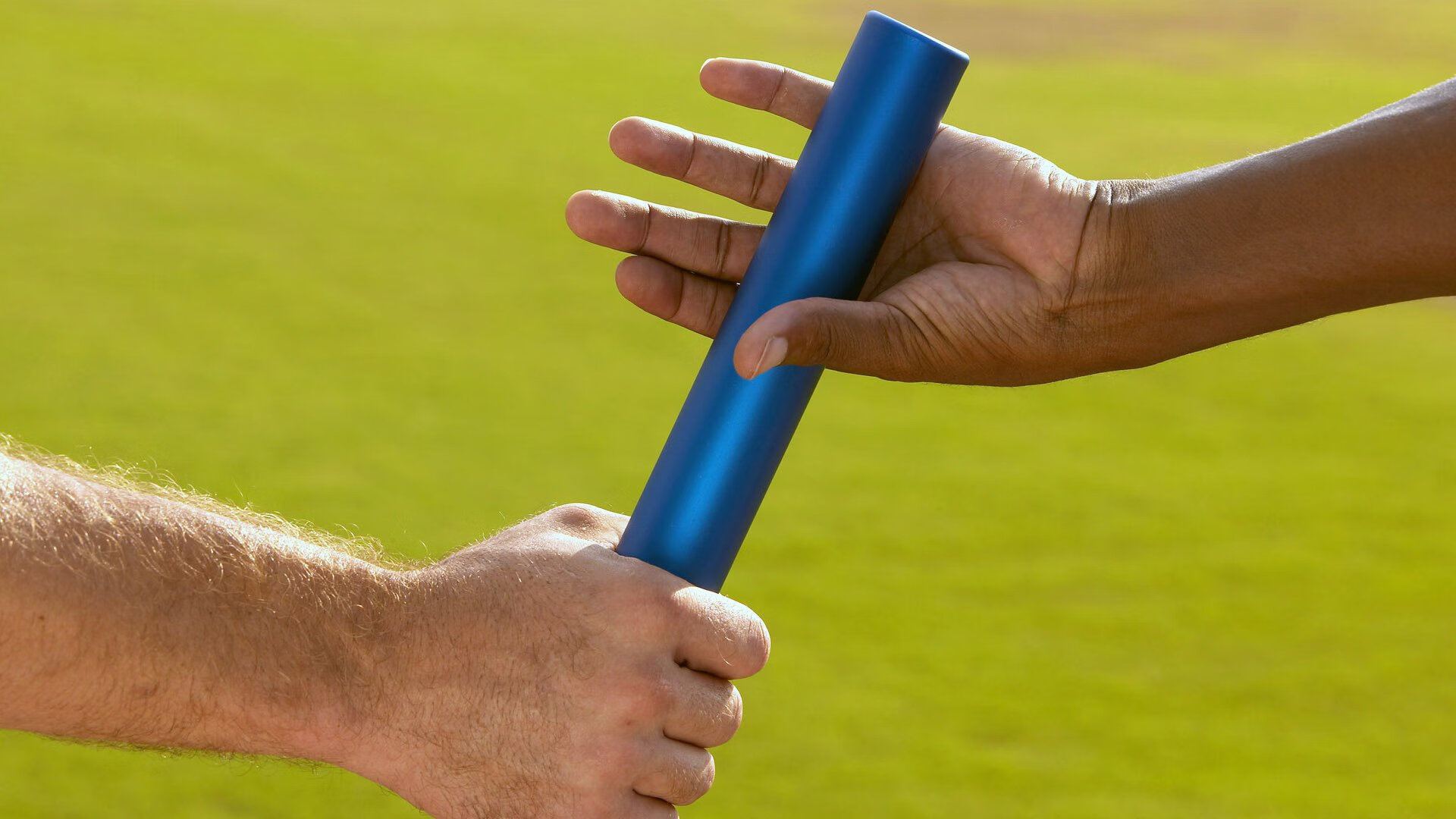 开云体育移动版-德甲裁判尺度趋于一致，比赛公平性增强，德甲裁判安排